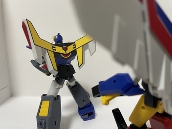 駆け寄るガンバルガー