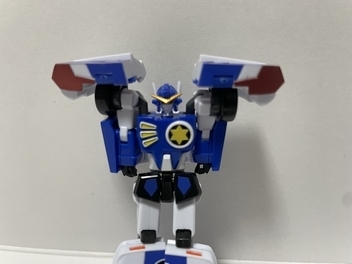 肩アーマーの変形