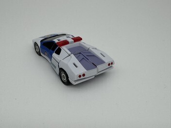 パトカー形態　後
