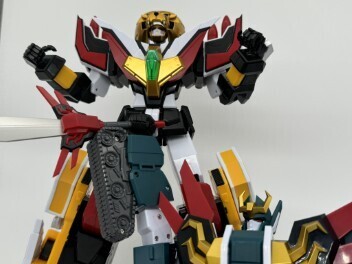 ガ・オーンを圧倒するセブンチェンジャー