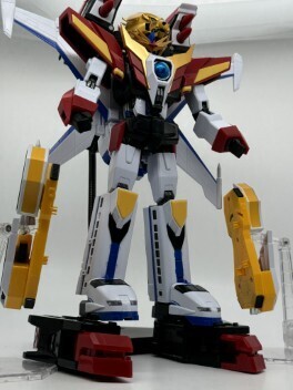 アーマーに飛び込むダ・ガーン