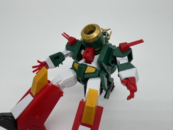 破壊されるマイトガンナー